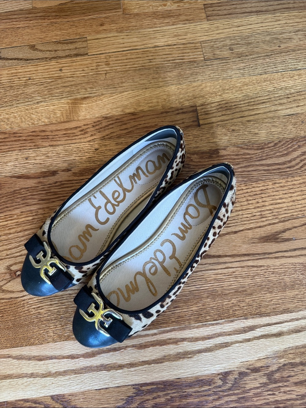 Sam Edelman Mage Leopard Ballet Flats Size 9 Cow Hair Buckle Round Toe Slip Ons